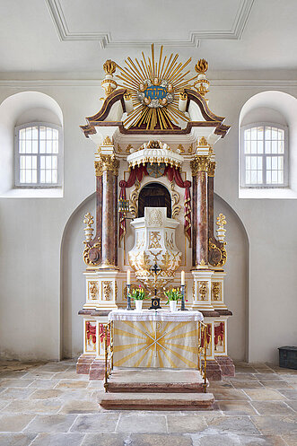Altar Kirche Klingenberg